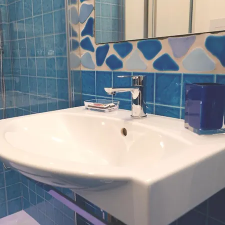 Mare Di Luci Bed & Breakfast 3*